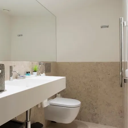 NEW@Home Apartment EXCLUSIVE in Cais do Sodré *